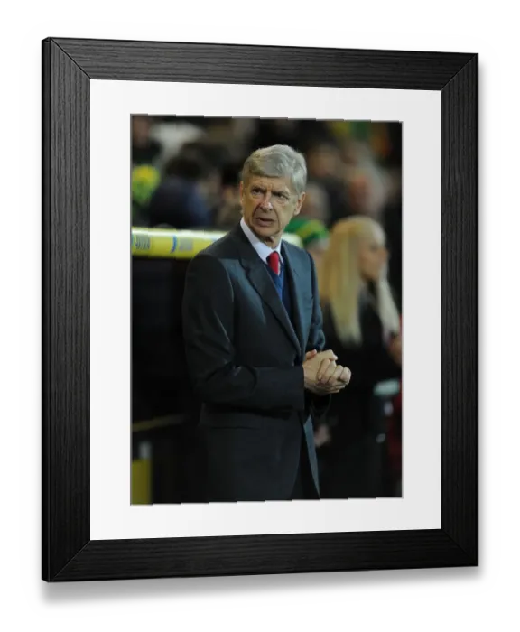 Framed Print : Arsene Wenger: Arsenal Manager Before Norwich City Clash (2015-16) Framed Print : Arsene Wenger: Arsenal Manager Before Norwich City Clash (2015-16)