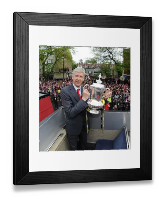 Framed Print : Arsene Wenger Celebrates FA Cup Victory with Arsenal: 2014-15 Parade in London Framed Print : Arsene Wenger Celebrates FA Cup Victory with Arsenal: 2014-15 Parade in London