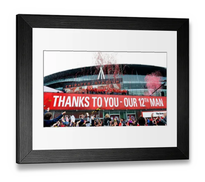 Framed Print : Arsenal FA Cup Triumph: 2014-15 Victory Parade