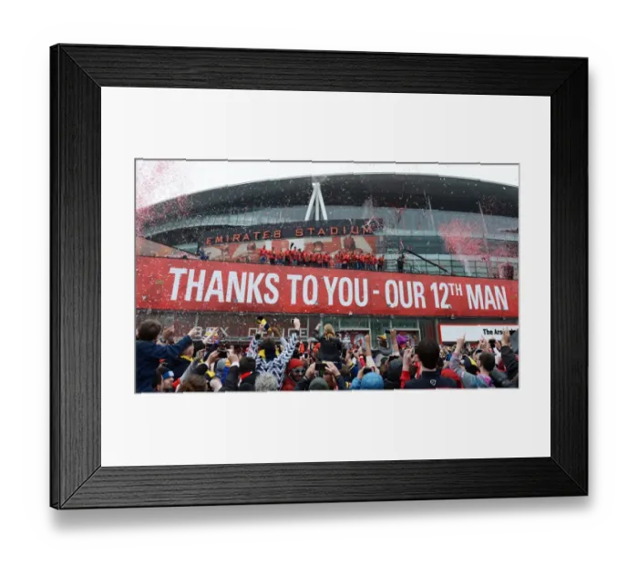 Framed Print : Arsenal FC: 2014-15 FA Cup Victory Parade - Celebrating Our Triumph: Arsenal FA Cup Final Victory Parade 2014-15