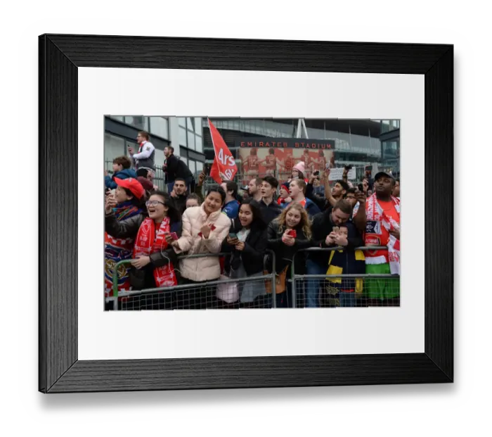 Framed Print : Arsenal FC: 2014-15 FA Cup Victory Parade - Celebrating the Triumph