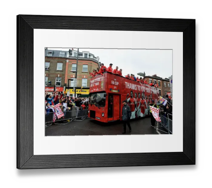 Framed Print : Arsenal FC: 2014-15 FA Cup Victory Parade - Celebrating Our Glory: Arsenal FA Cup Final Victory Parade 2014-15