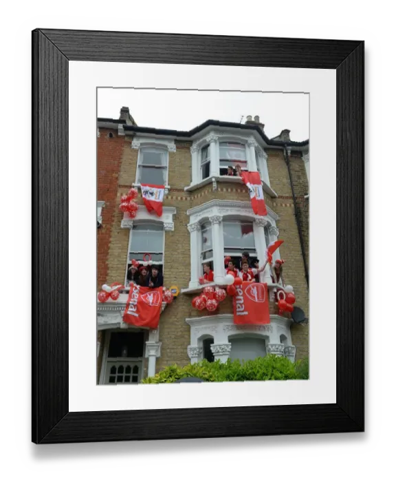 Framed Print : Arsenal FA Cup Triumph: 2014-15 Victory Parade Framed Print : Arsenal FA Cup Triumph: 2014-15 Victory Parade