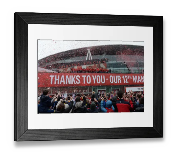 Framed Print : Arsenal FA Cup Triumph: 2014-15 Victory Parade
