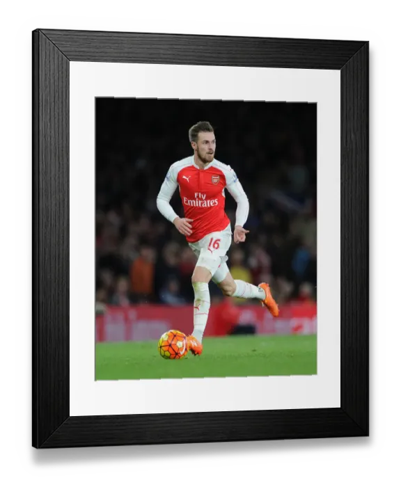 Framed Print : Arsenal's Aaron Ramsey in Action during the Premier League 2015-16 Match against Sunderland Framed Print : Arsenal's Aaron Ramsey in Action during the Premier League 2015-16 Match against Sunderland