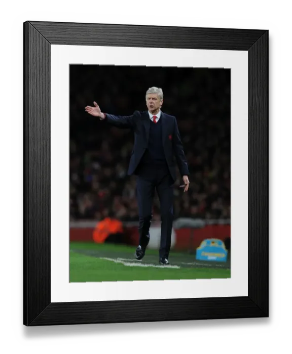 Framed Print : Arsene Wenger Leads Arsenal in Premier League Battle Against Sunderland (December 2015)