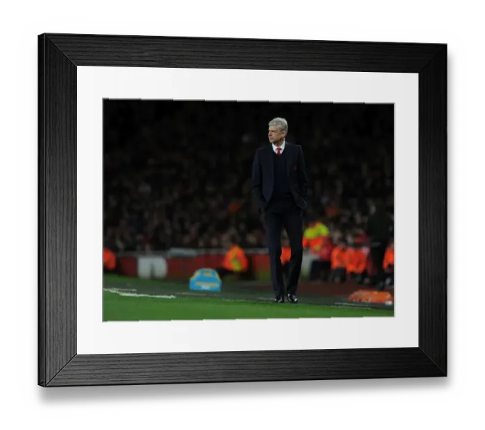 Framed Print : Arsene Wenger Leads Arsenal in Premier League Battle Against Sunderland (December 2015)