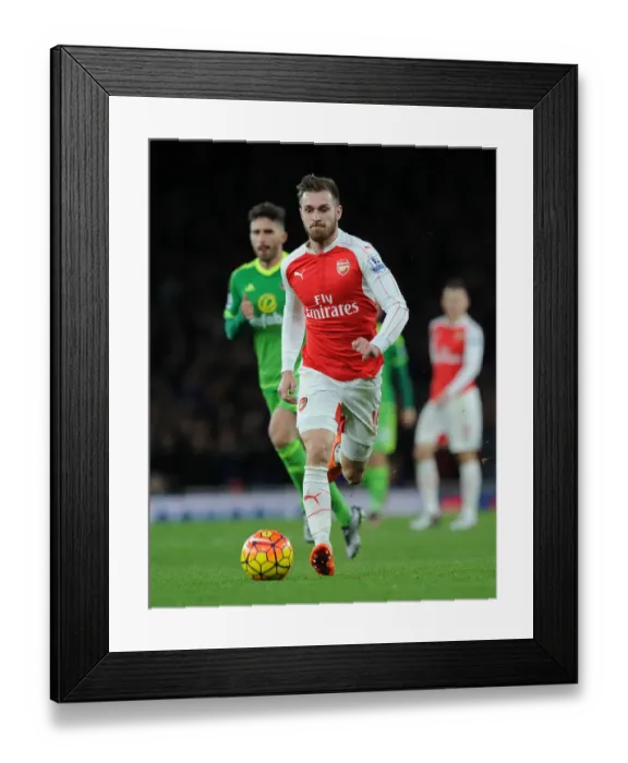 Framed Print : Ramsey in Action: Arsenal vs. Sunderland (Premier League 2015-16)