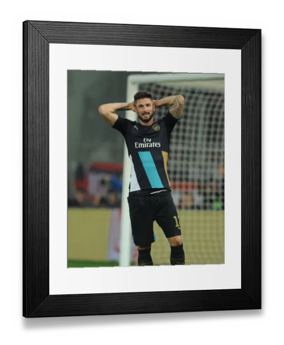 Framed Print : Olivier Giroud in Action: Arsenal vs. Olympiacos, UEFA Champions League, 2015 Framed Print : Olivier Giroud in Action: Arsenal vs. Olympiacos, UEFA Champions League, 2015