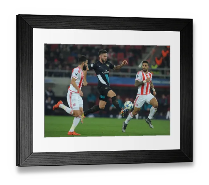Framed Print : Clash in Piraeus: Giroud vs. Da Costa and Siovas - Olympiacos vs. Arsenal, 2015