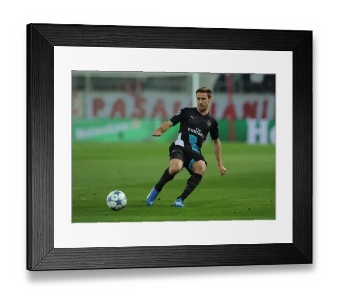 Framed Print : Nacho Monreal (Arsenal). Olympiacos 0: 3 Arsenal Framed Print : Nacho Monreal (Arsenal). Olympiacos 0: 3 Arsenal