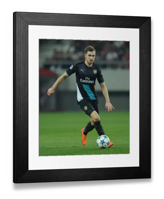 Framed Print : Arsenal's Aaron Ramsey in Action against Olympiacos, UEFA Champions League (December 2015) Framed Print : Arsenal's Aaron Ramsey in Action against Olympiacos, UEFA Champions League (December 2015)