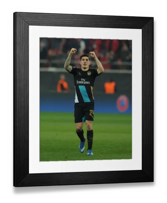 Framed Print : Hector Bellerin: Arsenal's Victory Celebration vs. Olympiacos in Champions League, Athens (2015)