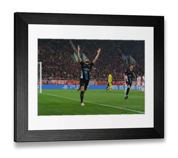 Framed Print : Olivier Giroud Scores Arsenal's Second Goal in Champions League Match against Olympiacos, Piraeus 2015