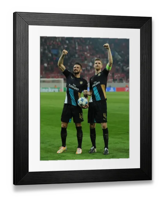 Framed Print : Arsenal's Victory Celebration: Olivier Giroud and Per Mertesacker Framed Print : Arsenal's Victory Celebration: Olivier Giroud and Per Mertesacker