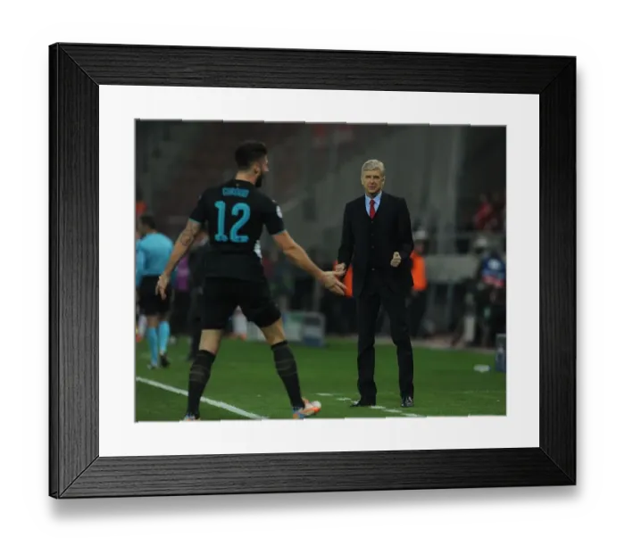 Framed Print : Arsene Wenger and Olivier Giroud: Celebrating Arsenal's Third Goal Against Olympiacos in the Champions League (December 2015)