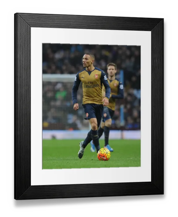 Framed Print : Kieran Gibbs in Action: Arsenal vs. Aston Villa, Premier League 2015-16