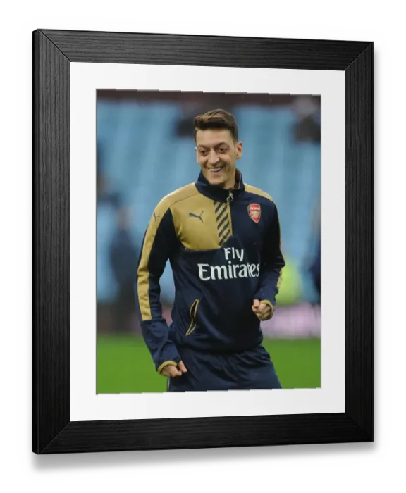 Framed Print : Mesut Ozil Gears Up: Aston Villa vs Arsenal, Premier League 2015-16 Framed Print : Mesut Ozil Gears Up: Aston Villa vs Arsenal, Premier League 2015-16