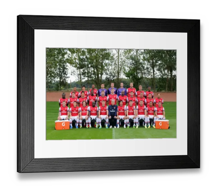 Framed Print : Arsenal FC 2013-14 Squad Training: Gatorade Session at London Colney Framed Print : Arsenal FC 2013-14 Squad Training: Gatorade Session at London Colney
