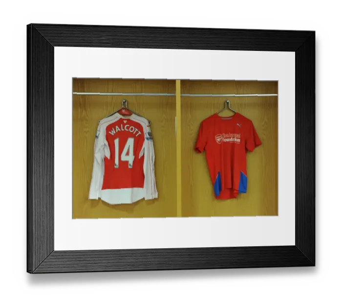 Framed Print : Arsenal vs Manchester City: Premier League Clash at Emirates Stadium (December 2015) Framed Print : Arsenal vs Manchester City: Premier League Clash at Emirates Stadium (December 2015)