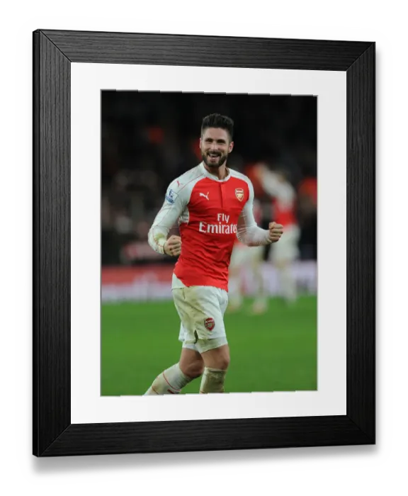 Framed Print : Giroud's Last-Minute Goal: Arsenal Snatches Victory from Manchester City (2015-16)