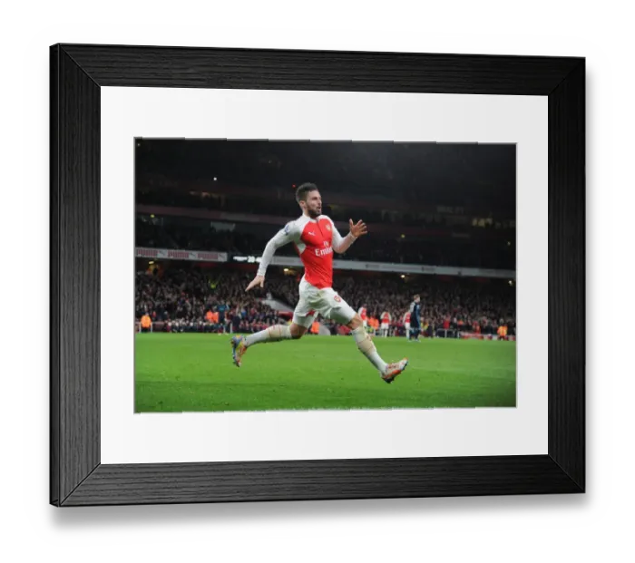 Framed Print : Giroud's Brace: Arsenal's Thrilling Victory Over Manchester City in the Premier League
