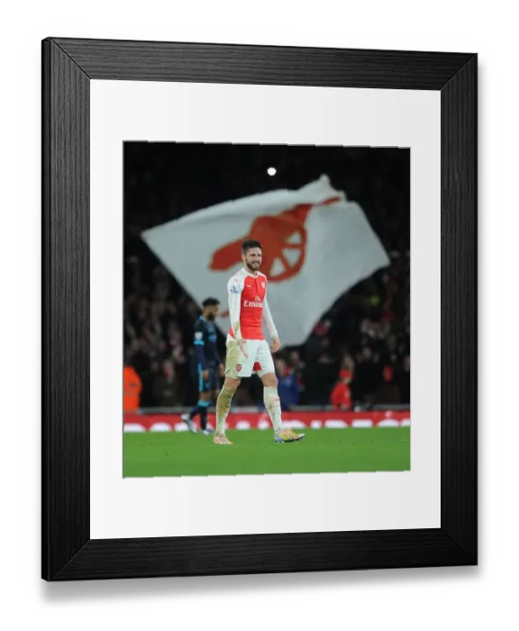 Framed Print : Olivier Giroud's Euphoric Moment: Arsenal's Goal Against Manchester City (2015-16) Framed Print : Olivier Giroud's Euphoric Moment: Arsenal's Goal Against Manchester City (2015-16)