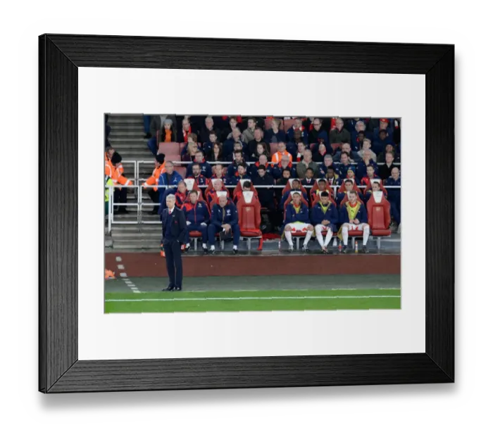 Framed Print : Wenger Under Pressure: Arsenal vs Manchester City Showdown in Premier League (December 2015) Framed Print : Wenger Under Pressure: Arsenal vs Manchester City Showdown in Premier League (December 2015)