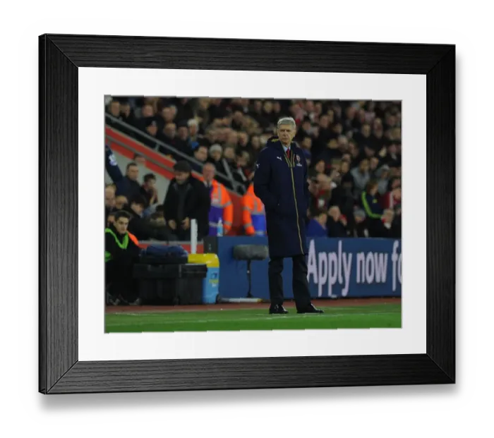 Framed Print : Arsene Wenger at Southampton's St Marys Stadium during the 2015-16 Premier League Match Framed Print : Arsene Wenger at Southampton's St Marys Stadium during the 2015-16 Premier League Match