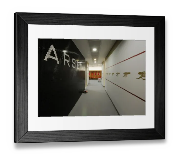 Framed Print : Arsenal Changing Room Before Arsenal vs. Bournemouth, Premier League 2015-16
