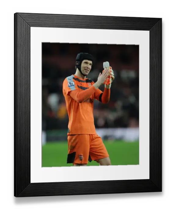 Framed Print : Arsenal Celebrate Hard-Fought Victory Over Bournemouth in the 2015-16 Premier League Framed Print : Arsenal Celebrate Hard-Fought Victory Over Bournemouth in the 2015-16 Premier League