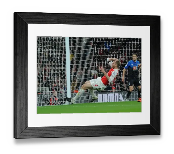 Framed Print : Per Mertesacker's Header: Arsenal's 2-0 Victory over Bournemouth in Barclays Premier League (December 28, 2015) Framed Print : Per Mertesacker's Header: Arsenal's 2-0 Victory over Bournemouth in Barclays Premier League (December 28, 2015)