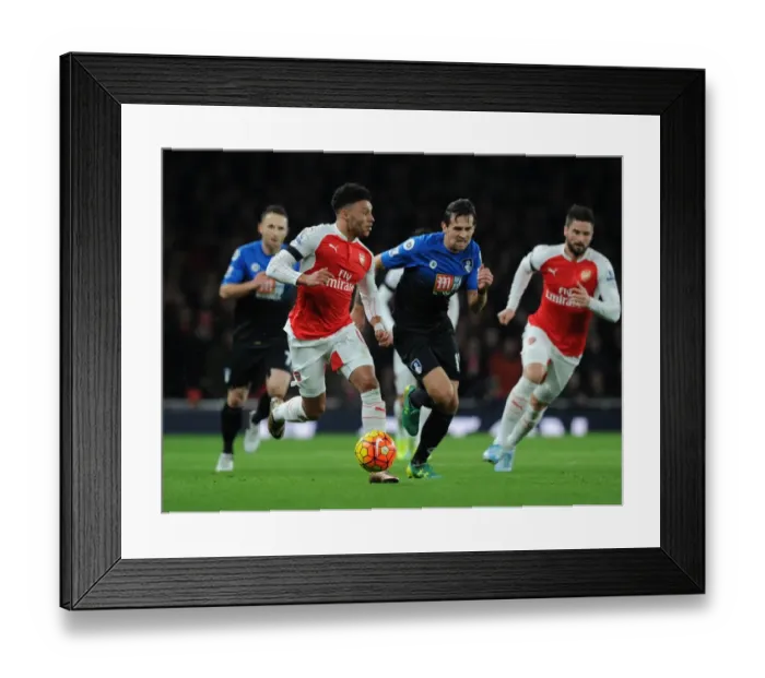 Framed Print : Oxlade-Chamberlain vs Daniels: A Battle at Emirates (2015-16)