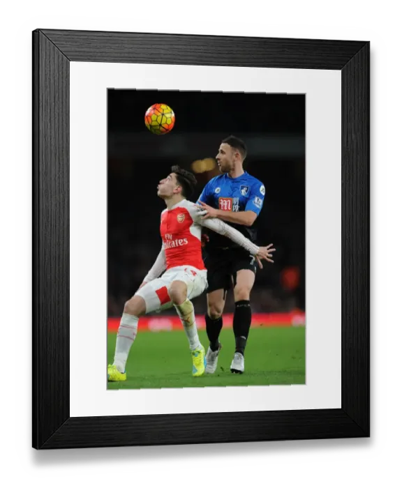 Framed Print : Arsenal's Bellerin Fends Off Surman in Tight Arsenal vs Bournemouth Clash (2015-16)