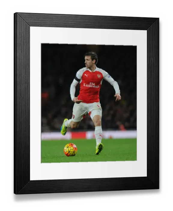 Framed Print : Monreal in Action: Arsenal vs Newcastle United (Premier League 2015-16)