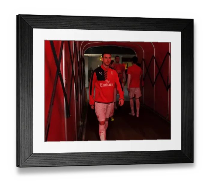 Framed Print : Laurent Koscielny - Arsenal FC, Pre-Match Focus vs Newcastle United, Premier League 2015-16 Framed Print : Laurent Koscielny - Arsenal FC, Pre-Match Focus vs Newcastle United, Premier League 2015-16