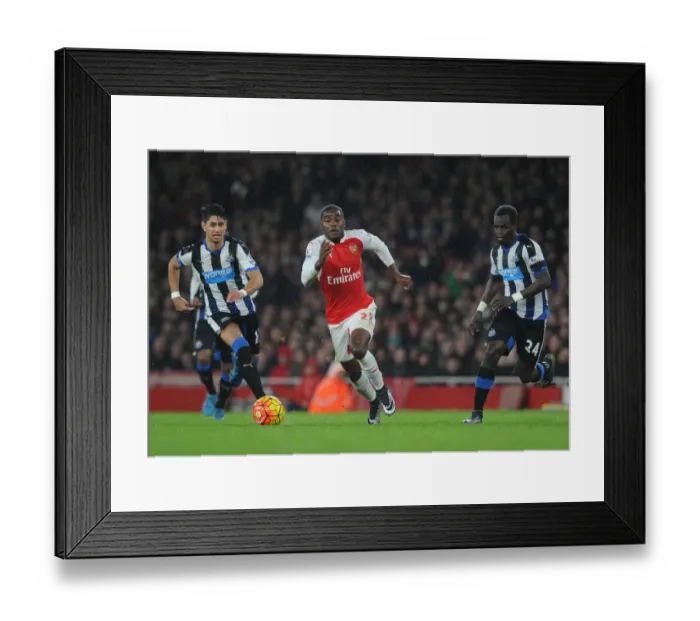 Framed Print : Clash of the Midfield: Campbell vs Tiote & Perez (Arsenal vs Newcastle United, 2016)