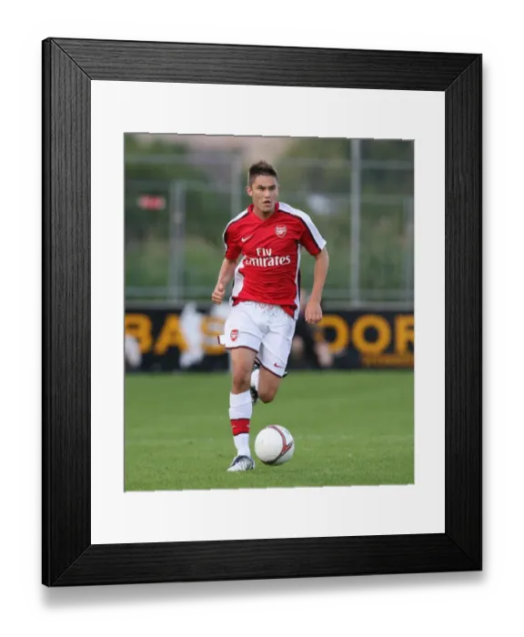 Framed Print : Henri Lansbury (Arsenal) Framed Print : Henri Lansbury (Arsenal)