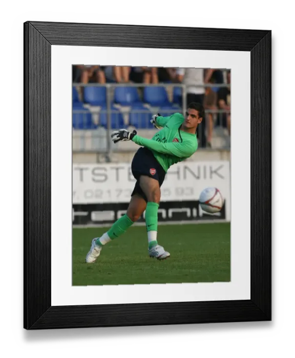 Framed Print : Vito Mannone (Arsenal)
