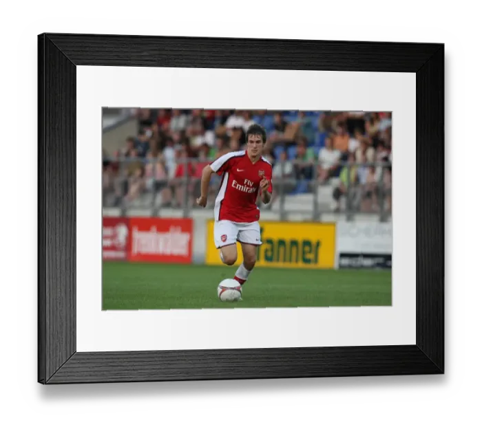 Framed Print : Aaron Ramsey (Arsenal) Framed Print : Aaron Ramsey (Arsenal)