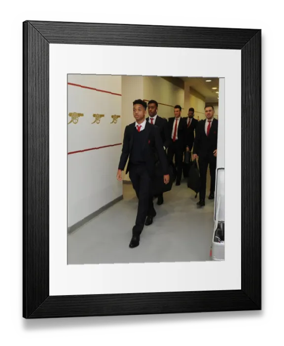 Framed Print : Arsenal FC: Chris Willock in the Home Changing Room - Arsenal vs Sunderland, Emirates FA Cup 2015-16