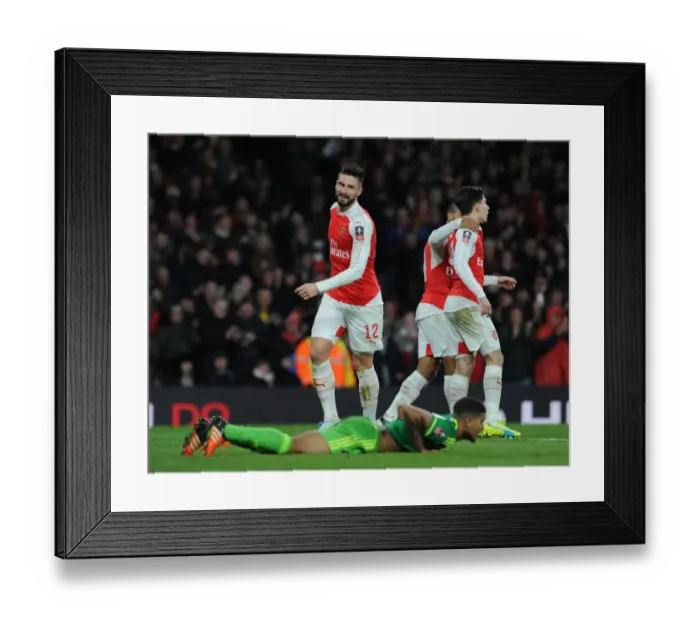 Framed Print : Arsenal's Olivier Giroud Scores Hat-trick in FA Cup Victory over Sunderland Framed Print : Arsenal's Olivier Giroud Scores Hat-trick in FA Cup Victory over Sunderland