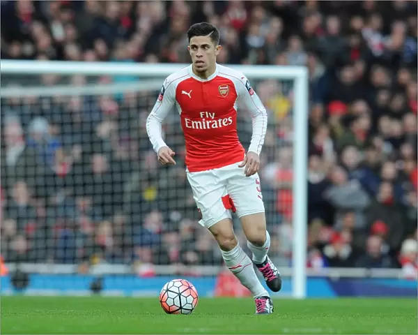 Arsenal's Gabriel in FA Cup Action: Arsenal vs. Sunderland (2015-16)
