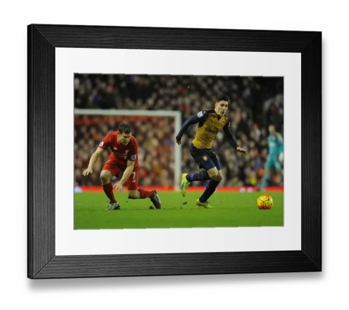 Framed Print : Intense Rivalry: Bellerin vs Milner - Liverpool vs Arsenal, Premier League 2015-16 Framed Print : Intense Rivalry: Bellerin vs Milner - Liverpool vs Arsenal, Premier League 2015-16