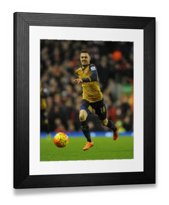 Framed Print : Ramsey in Action: Liverpool vs Arsenal, Premier League 2015-16