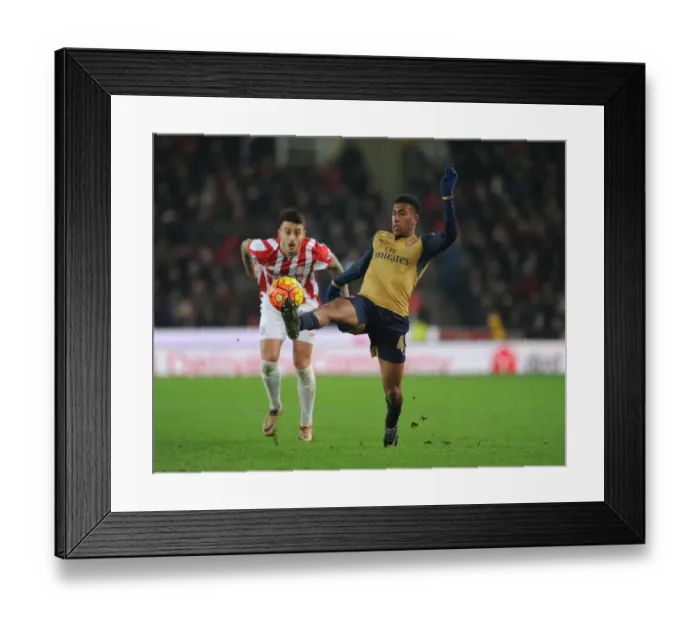 Framed Print : Alex Iwobi in Action: Stoke City vs Arsenal, Premier League 2015-16 Framed Print : Alex Iwobi in Action: Stoke City vs Arsenal, Premier League 2015-16
