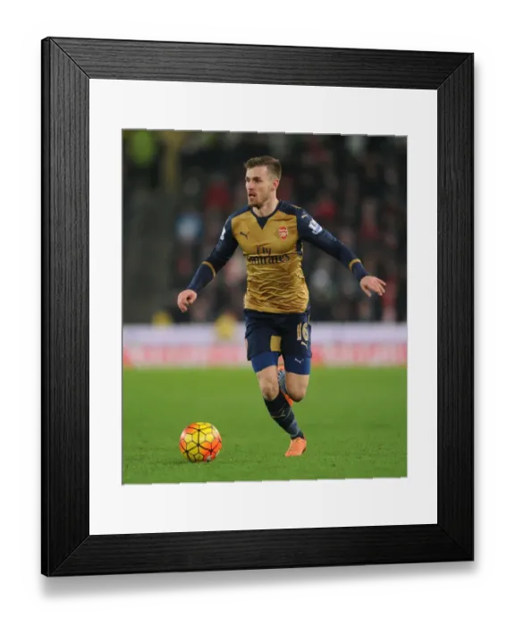 Framed Print : Aaron Ramsey in Action: Arsenal vs. Stoke City, Premier League 2015-16