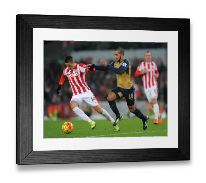 Framed Print : Theo Walcott Chases Down Ibrahim Afellay: Thrilling Moment from Stoke City vs. Arsenal (2015-16)