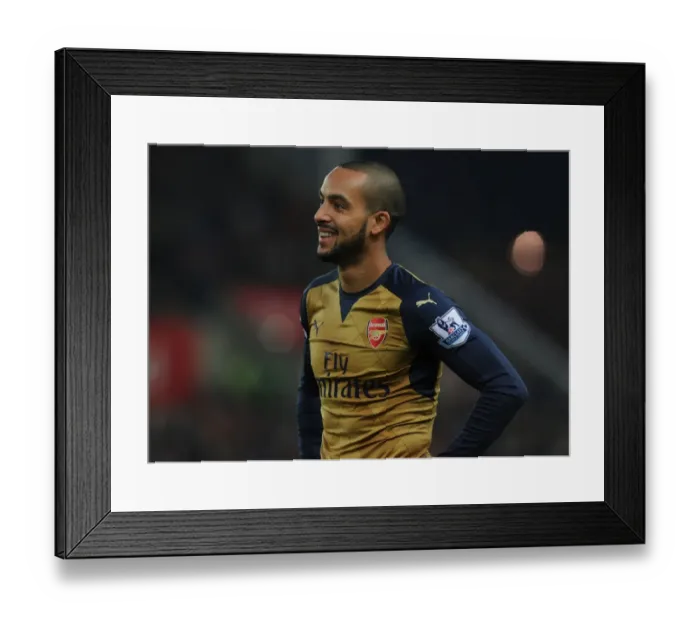 Framed Print : Theo Walcott in Action: Arsenal vs. Stoke City, Premier League 2015-16