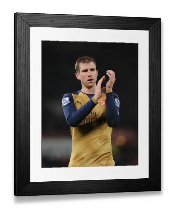 Framed Print : Per Mertesacker's Emotional Farewell: Stoke City vs. Arsenal, Premier League 2015-16